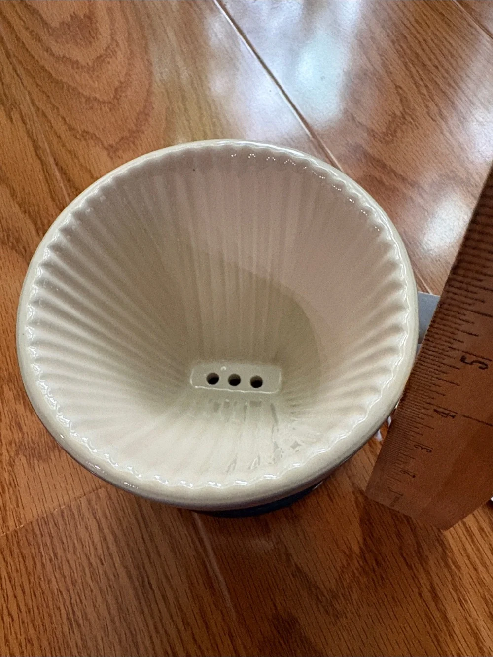Le Creuset Pour-Over Coffee Cone - Flint